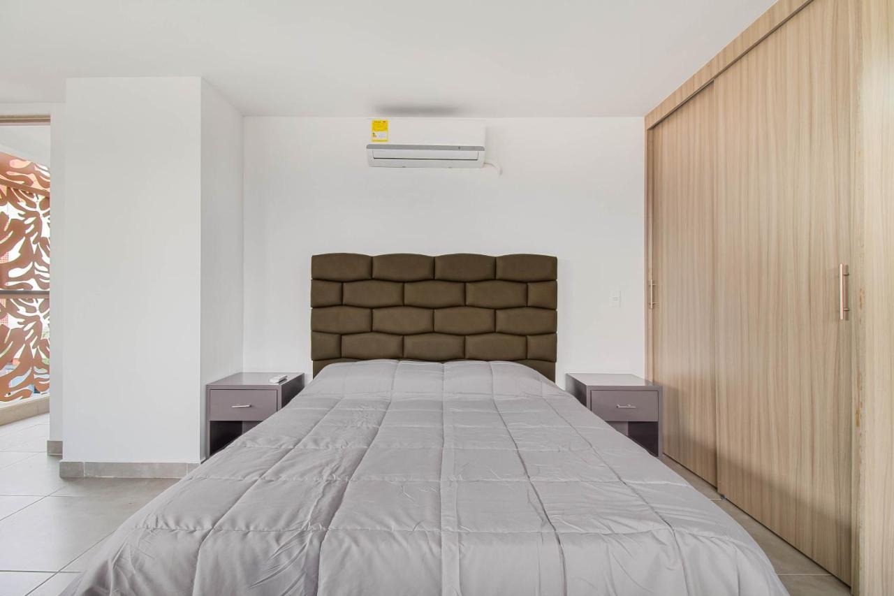 Camelot Apartahotel Medellín Exteriör bild