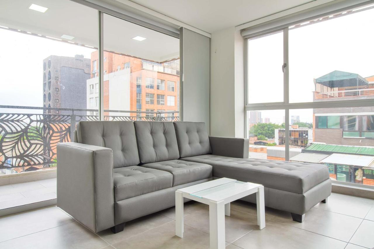 Camelot Apartahotel Medellín Exteriör bild