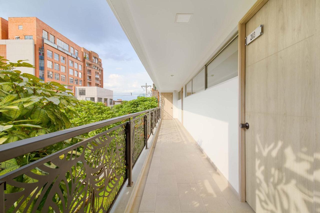Camelot Apartahotel Medellín Exteriör bild