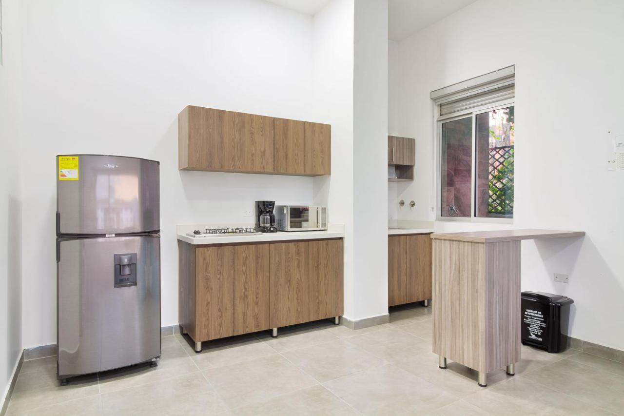Camelot Apartahotel Medellín Exteriör bild